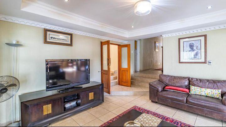 3 Bedroom Property for Sale in Mulbarton Gauteng