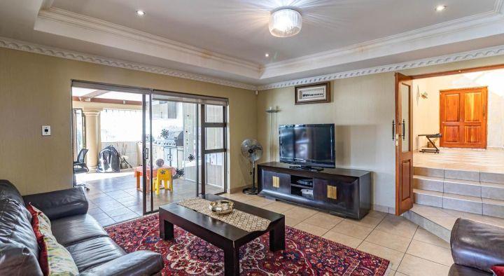 3 Bedroom Property for Sale in Mulbarton Gauteng