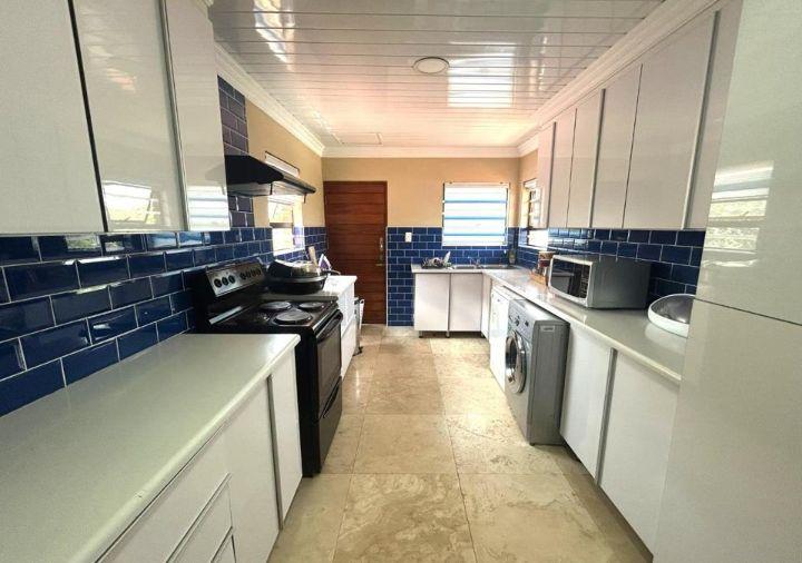 5 Bedroom Property for Sale in Ridgeway Gauteng