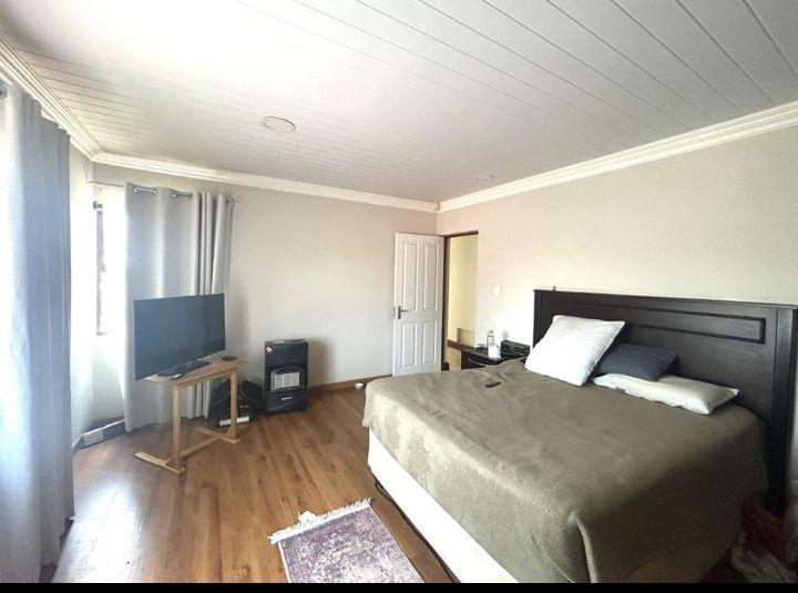 5 Bedroom Property for Sale in Ridgeway Gauteng