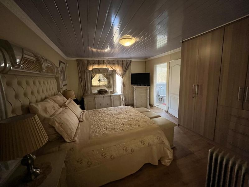 3 Bedroom Property for Sale in Protea Glen Gauteng