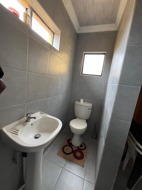 3 Bedroom Property for Sale in Protea Glen Gauteng