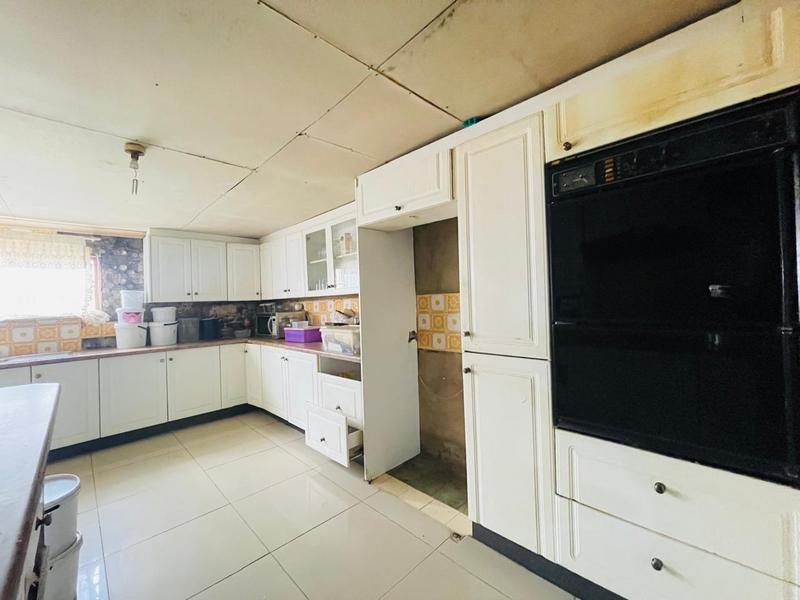 4 Bedroom Property for Sale in Tsakane Gauteng