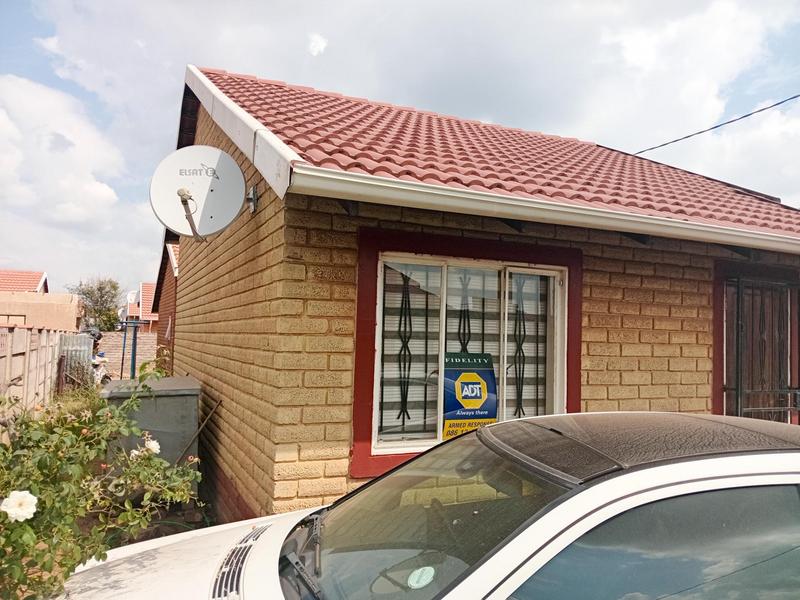 2 Bedroom Property for Sale in Beverley Hills Gauteng