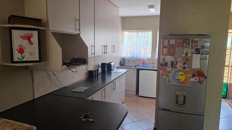 2 Bedroom Property for Sale in Doornpoort Gauteng