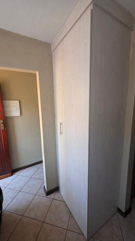 2 Bedroom Property for Sale in Doornpoort Gauteng
