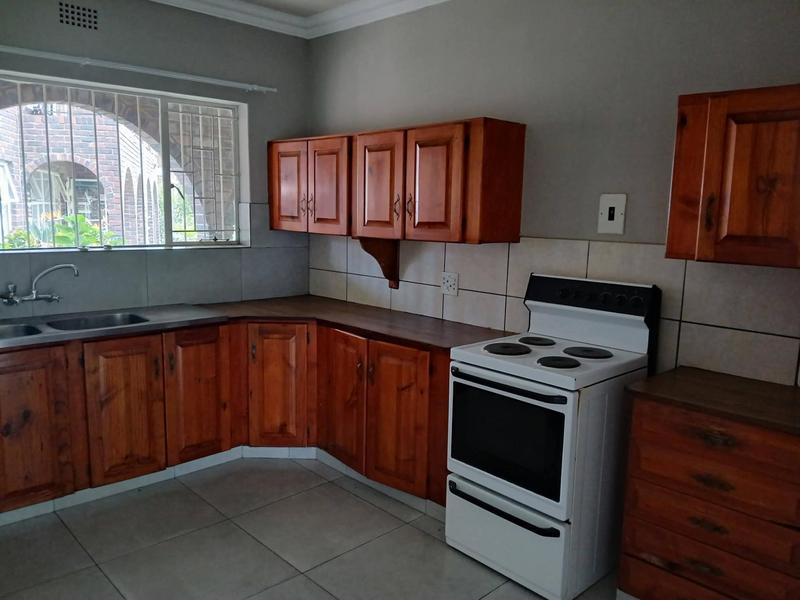 To Let 2 Bedroom Property for Rent in Three Rivers Gauteng