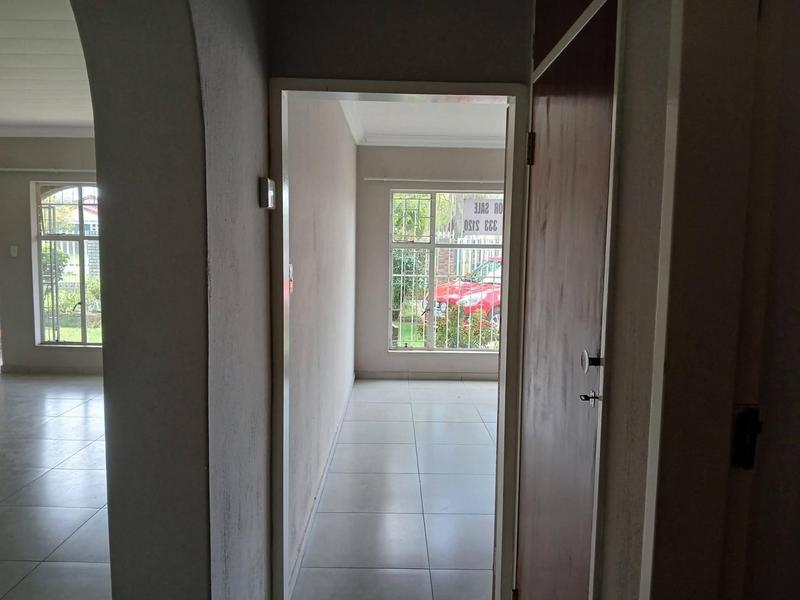 To Let 2 Bedroom Property for Rent in Three Rivers Gauteng