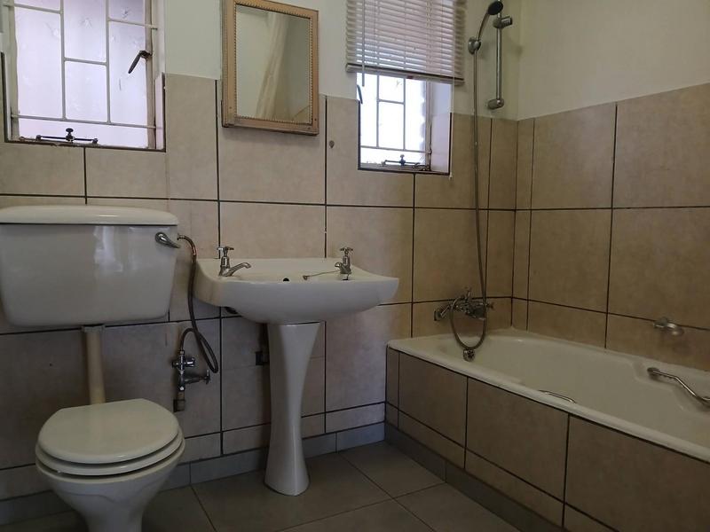 2 Bedroom Property for Sale in Three Rivers Gauteng