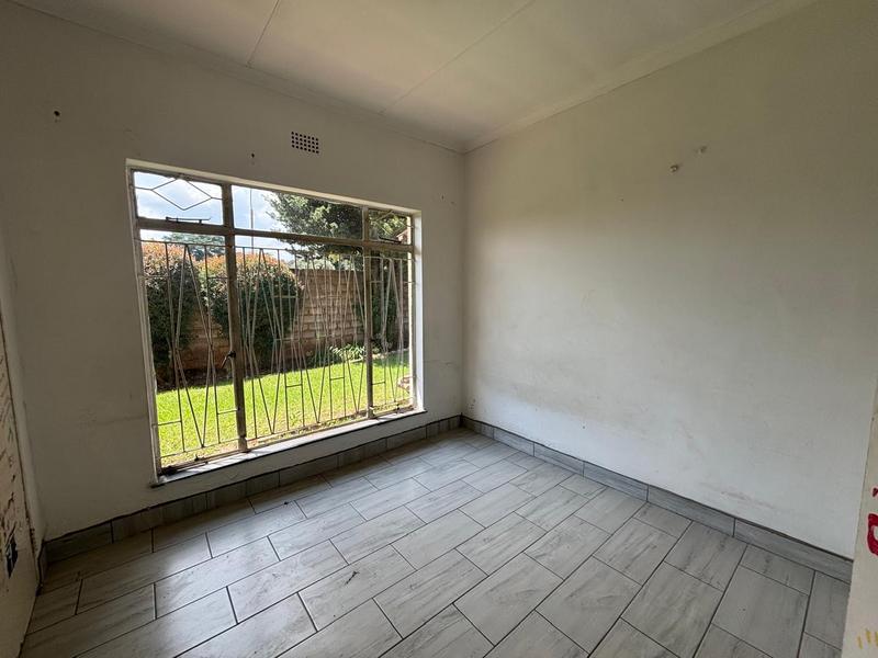 3 Bedroom Property for Sale in Fleurhof Gauteng