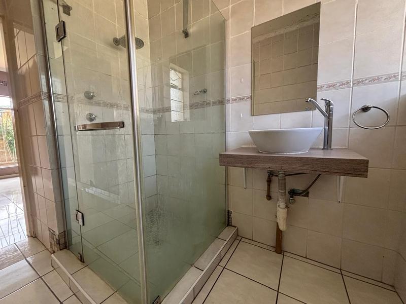3 Bedroom Property for Sale in Fleurhof Gauteng