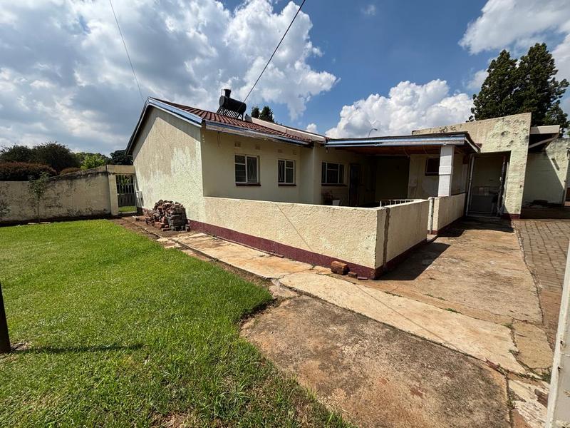3 Bedroom Property for Sale in Fleurhof Gauteng