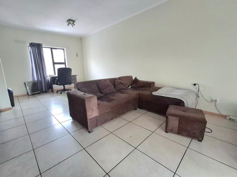 1 Bedroom Property for Sale in Hurlyvale Gauteng
