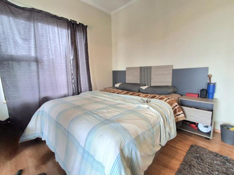 1 Bedroom Property for Sale in Hurlyvale Gauteng