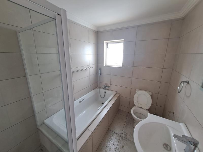 To Let 2 Bedroom Property for Rent in Lambton Gauteng