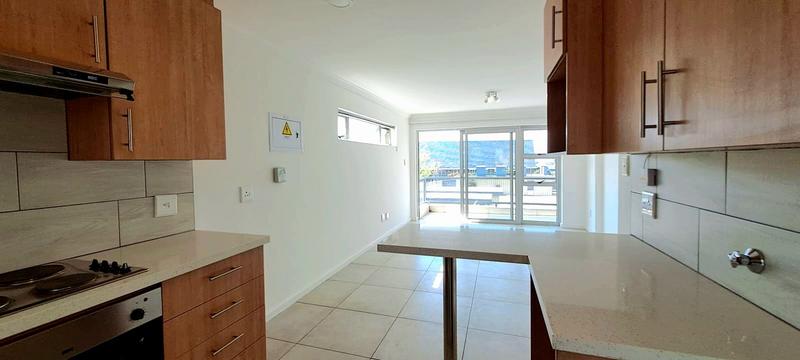 To Let 2 Bedroom Property for Rent in Lambton Gauteng