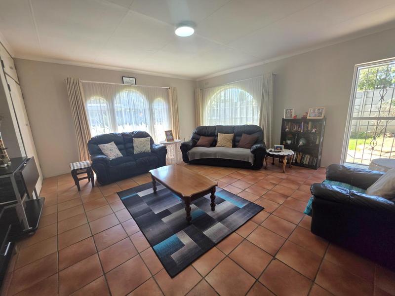 6 Bedroom Property for Sale in Freeway Park Gauteng