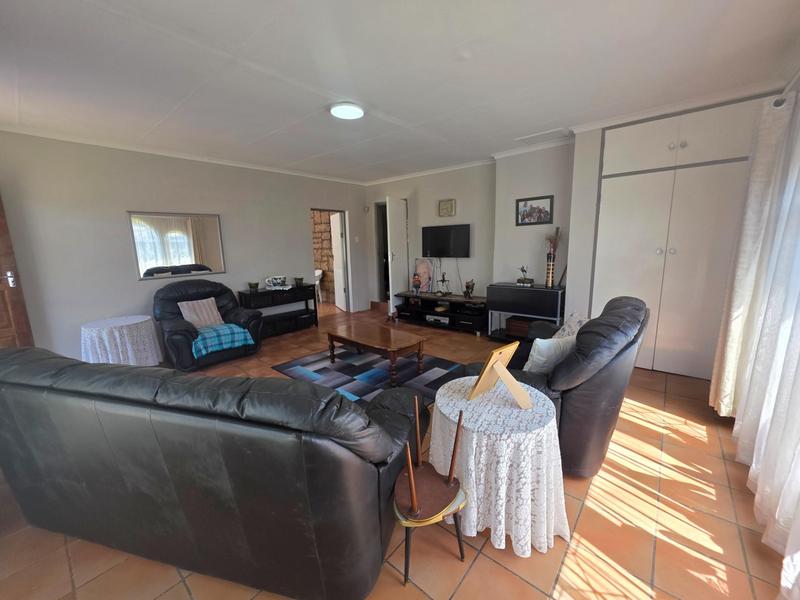 6 Bedroom Property for Sale in Freeway Park Gauteng