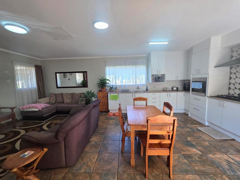 6 Bedroom Property for Sale in Freeway Park Gauteng