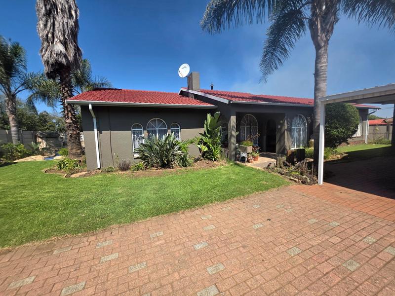 6 Bedroom Property for Sale in Freeway Park Gauteng