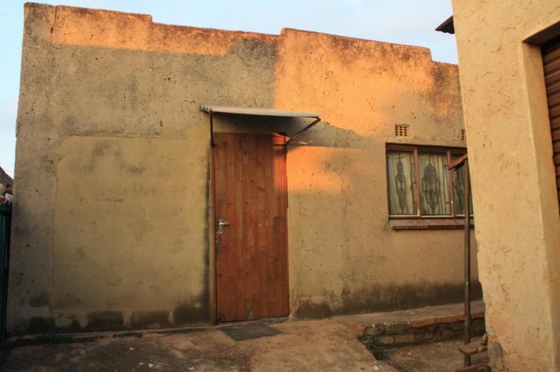 5 Bedroom Property for Sale in Tembisa Gauteng