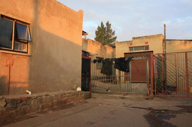 5 Bedroom Property for Sale in Tembisa Gauteng