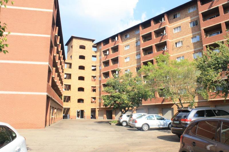 2 Bedroom Property for Sale in Zwartkop Gauteng