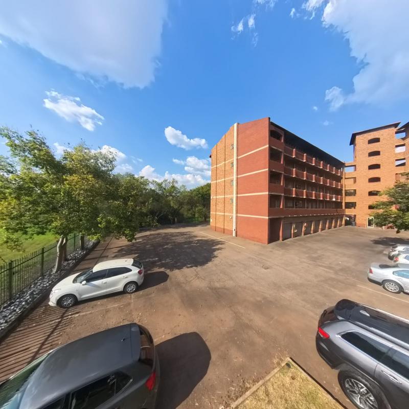 2 Bedroom Property for Sale in Zwartkop Gauteng