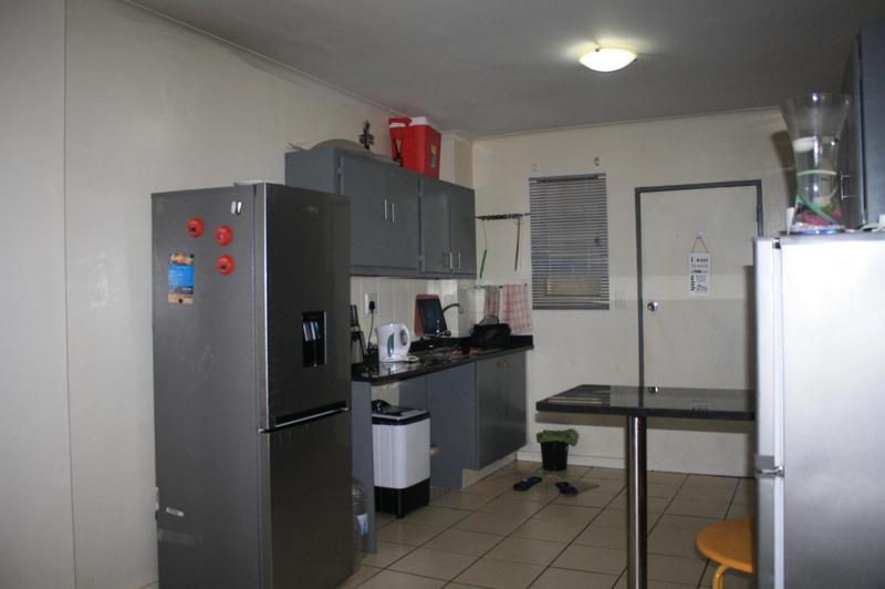 2 Bedroom Property for Sale in Zwartkop Gauteng