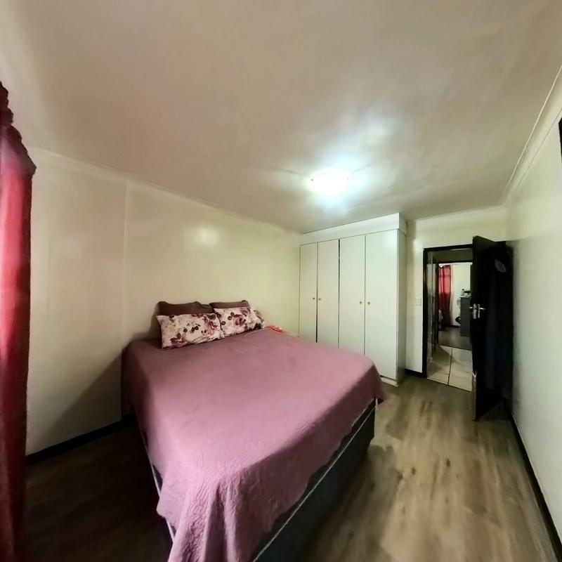 2 Bedroom Property for Sale in Zwartkop Gauteng