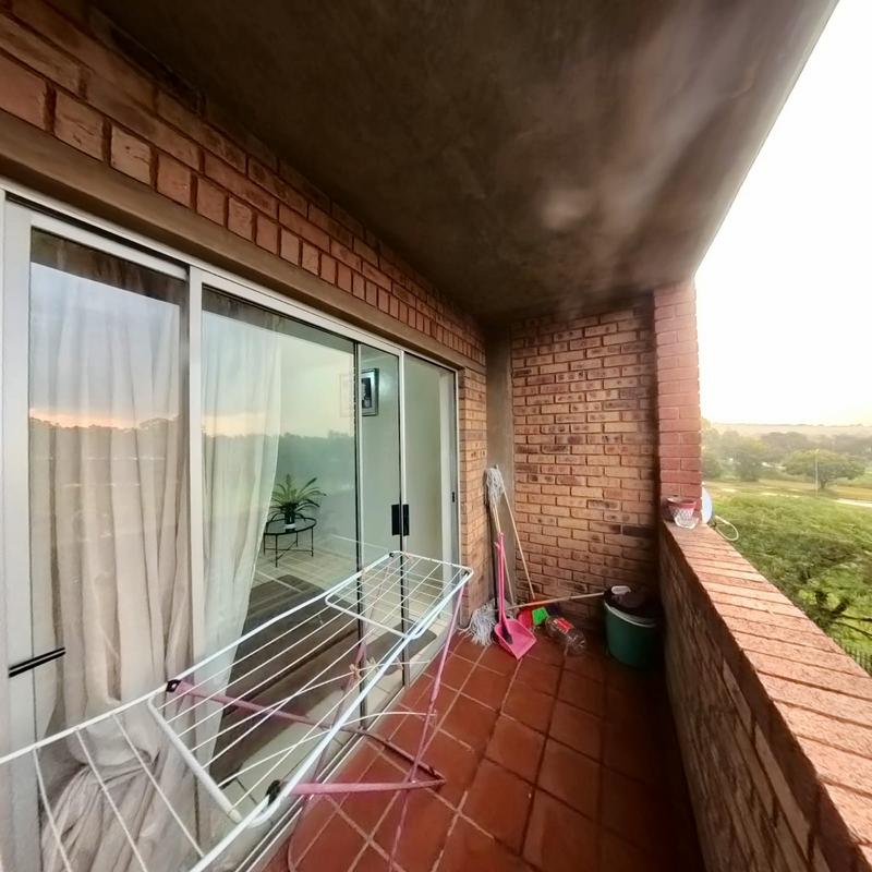 2 Bedroom Property for Sale in Zwartkop Gauteng