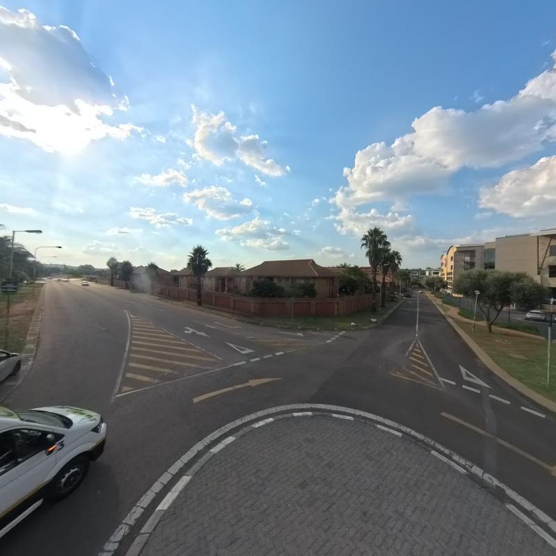 2 Bedroom Property for Sale in Zwartkop Gauteng