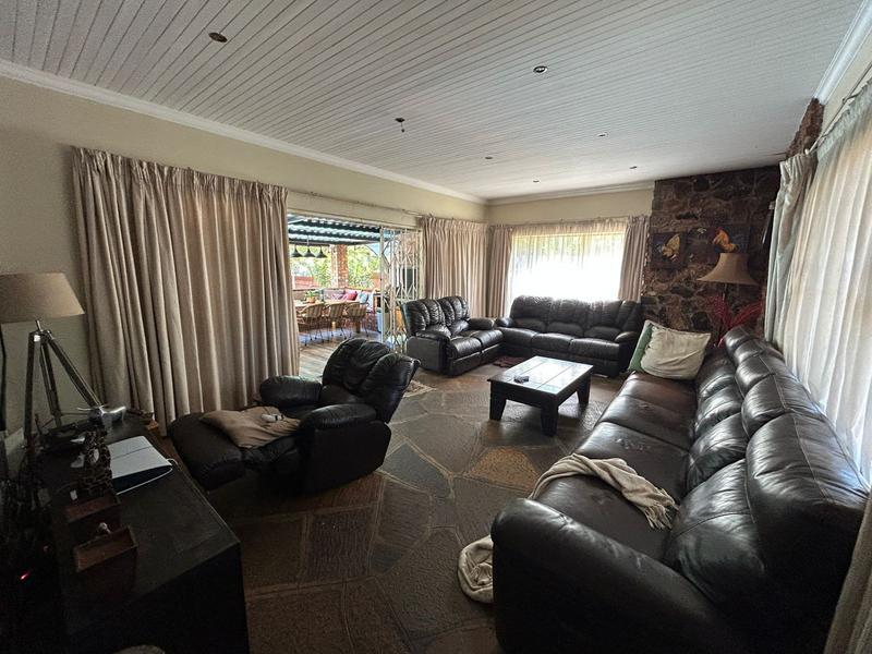 6 Bedroom Property for Sale in Eldoraigne Gauteng