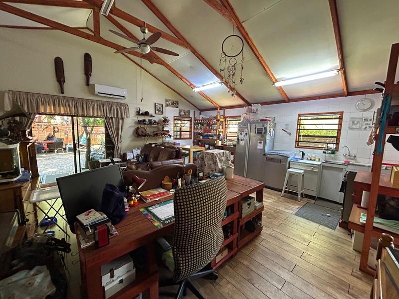 6 Bedroom Property for Sale in Eldoraigne Gauteng