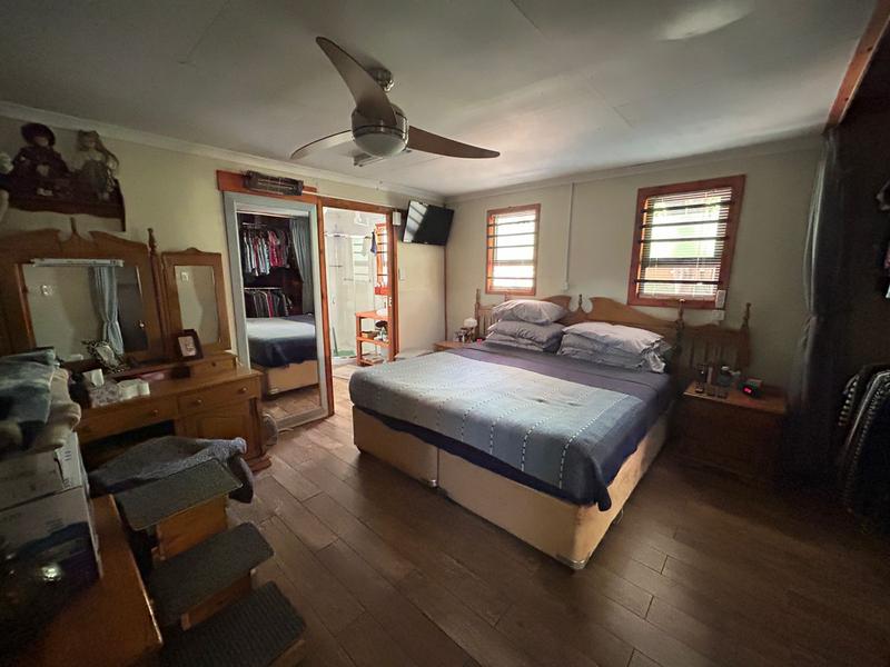 6 Bedroom Property for Sale in Eldoraigne Gauteng