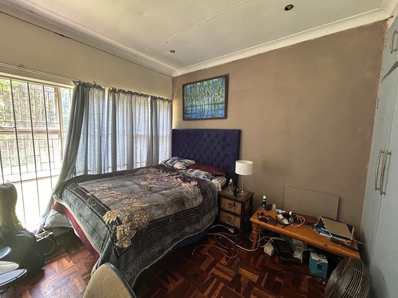 5 Bedroom Property for Sale in Eldoraigne Gauteng
