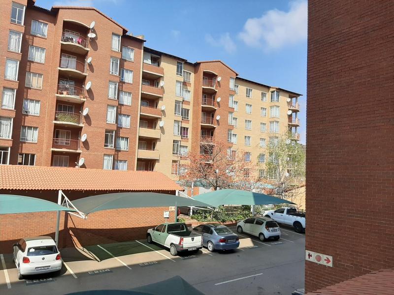 To Let 2 Bedroom Property for Rent in Die Wilgers Gauteng