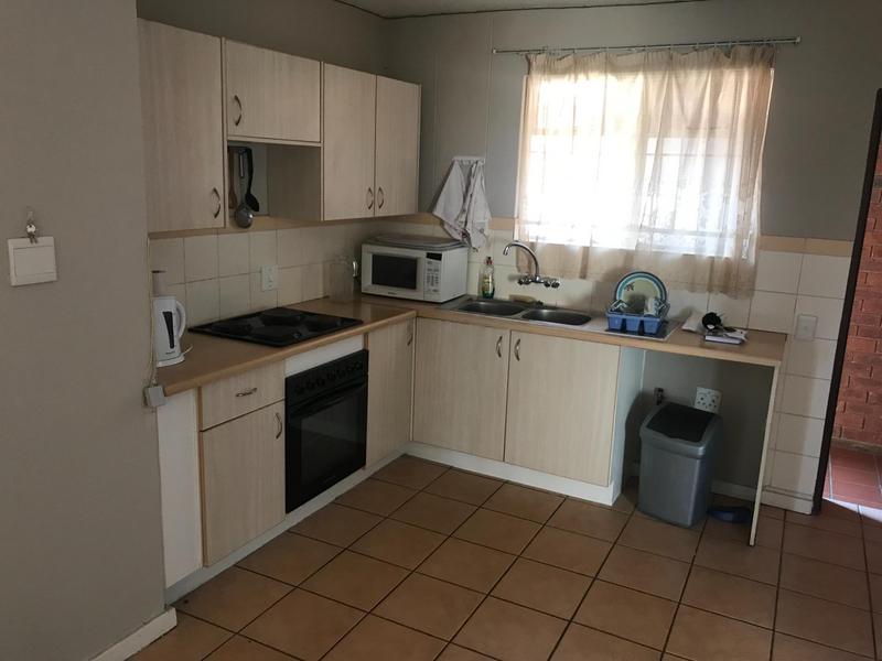 To Let 2 Bedroom Property for Rent in Die Wilgers Gauteng