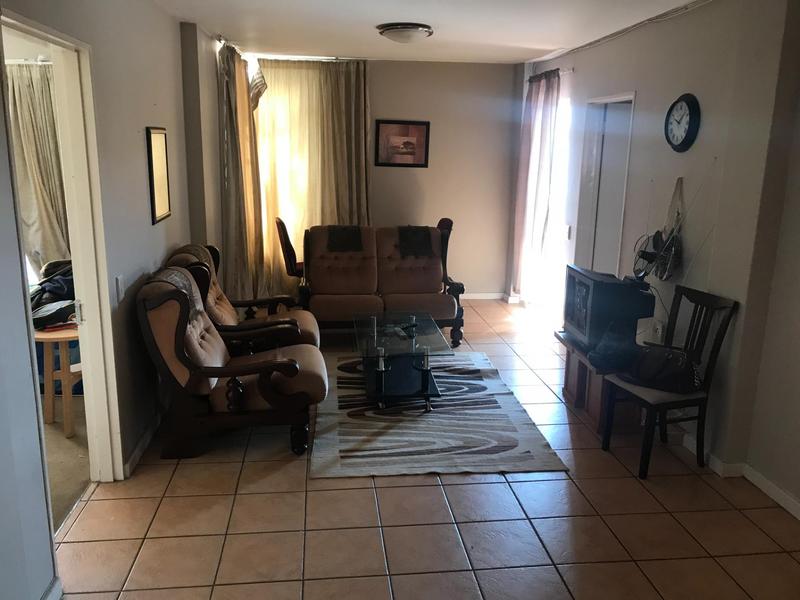 To Let 2 Bedroom Property for Rent in Die Wilgers Gauteng