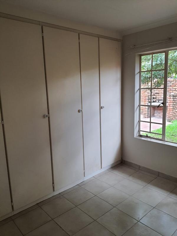 To Let 2 Bedroom Property for Rent in Garsfontein Gauteng