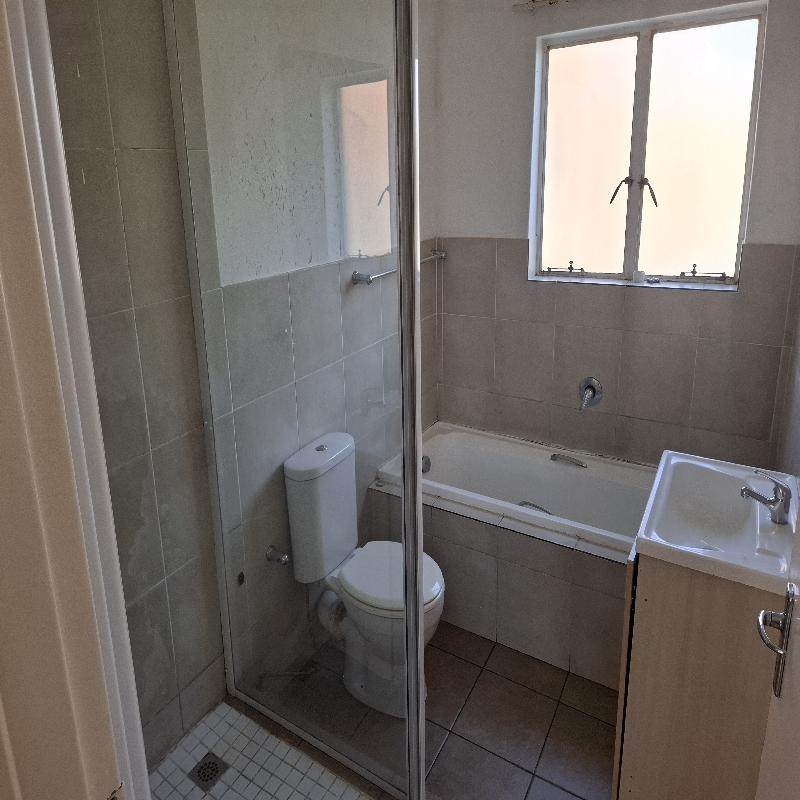 To Let 2 Bedroom Property for Rent in Rietvalleirand Gauteng