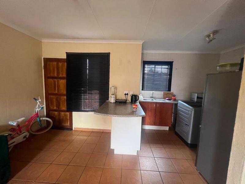 To Let 2 Bedroom Property for Rent in West Village Gauteng