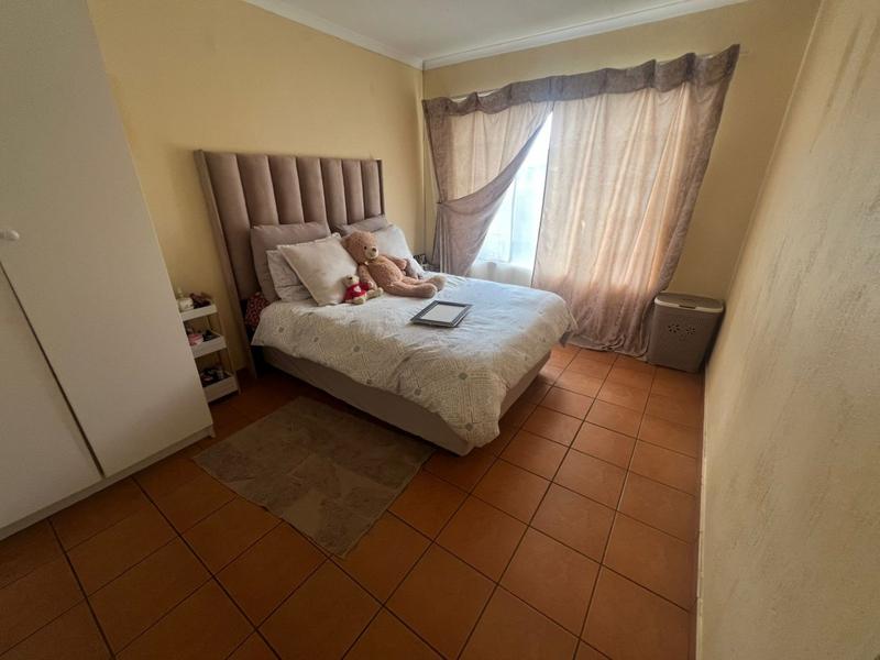 To Let 2 Bedroom Property for Rent in West Village Gauteng