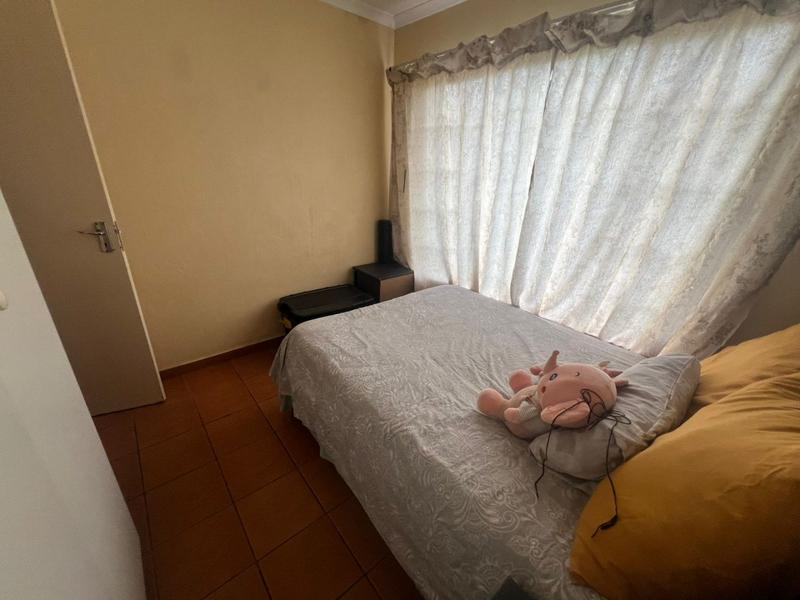 To Let 2 Bedroom Property for Rent in West Village Gauteng