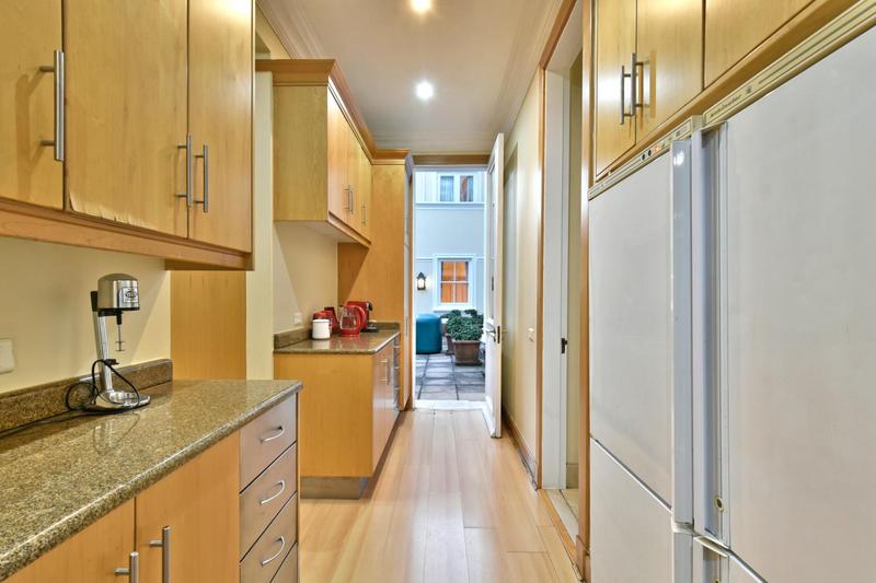 6 Bedroom Property for Sale in Cornwall Hill Gauteng