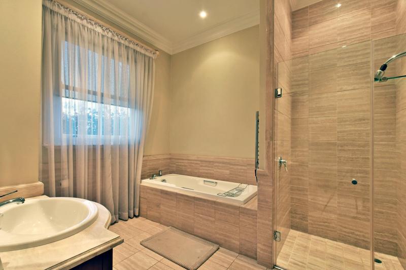 6 Bedroom Property for Sale in Cornwall Hill Gauteng