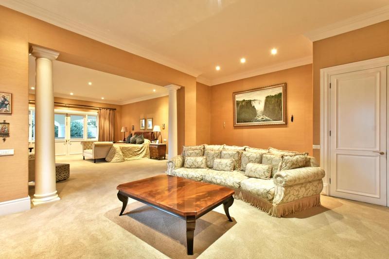 6 Bedroom Property for Sale in Cornwall Hill Gauteng