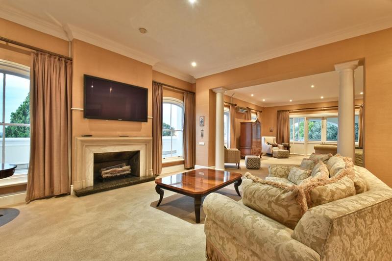 6 Bedroom Property for Sale in Cornwall Hill Gauteng