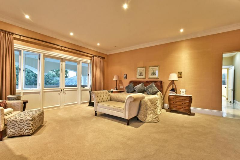 6 Bedroom Property for Sale in Cornwall Hill Gauteng
