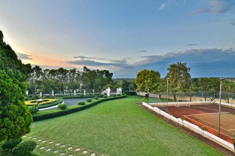 6 Bedroom Property for Sale in Cornwall Hill Gauteng